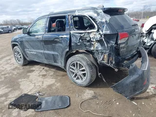 2021 Jeep Grand Cherokee Limited z VIN 1C4RJFBG8MC646652, wystawiony jako IAAI lot #41664399 z przebiegiem 114 817 mil mil oraz . Historia ofert i sprzedaży dostępna na DreamBid. Obrazek 3.