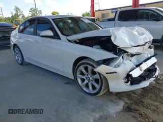 2015 BMW 3 Series 328i с VIN WBA3A5C51FP604734, выставлен на аукционе IAAI как лот 42687621 с пробегом 77 185 миль миль и . История ставок и продаж доступна на DreamBid. Изображение 1.