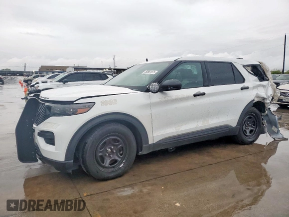 2021 Ford Explorer z VIN 1FM5K8AC3MNA02725, wystawiony jako Copart lot #50581575 z przebiegiem Nie podano mil oraz Szkoda całkowita • Salvage title. Historia ofert i sprzedaży dostępna na DreamBid. Obrazek 1.