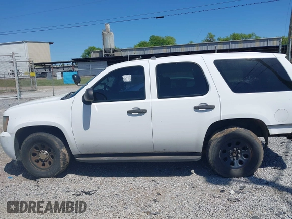 2010 Chevrolet Tahoe LS with VIN 1GNMCAE05AR263340, listed as a IAAI auction lot 41998453 with 256,944 mi miles and . Bid and sale history available at DreamBid. Image 14.