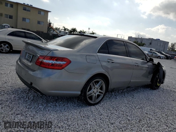 2010 Mercedes-Benz E-Class E 550 Luxury with VIN WDDHF9AB0AA127600, listed as a Copart auction lot 88497395 with 147,209 mi miles and Salvage Title. Bid and sale history available at carsss.com. Image 3.