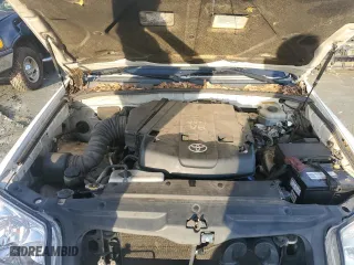2004 Toyota 4Runner SR5 with VIN JTEZU14R948022141, listed as a Copart auction lot 85661714 with 0 mi miles and Salvage Title. Bid and sale history available at carsss.com. Image 11.
