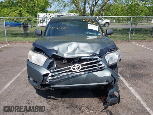 2010 Toyota Highlander Limited with VIN 5TDDK3EH4AS026823, listed as a IAAI auction lot 42165532 with 231,384 mi miles and . Bid and sale history available at DreamBid. Image 12.