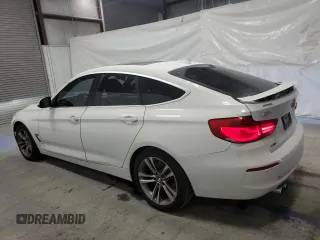 2017 BMW 3 Series 330i xDrive with VIN WBA8Z9C52HG452794, listed as a Copart auction lot 87289364 with 82,108 mi miles and Clean Title. Bid and sale history available at carsss.com. Image 2.