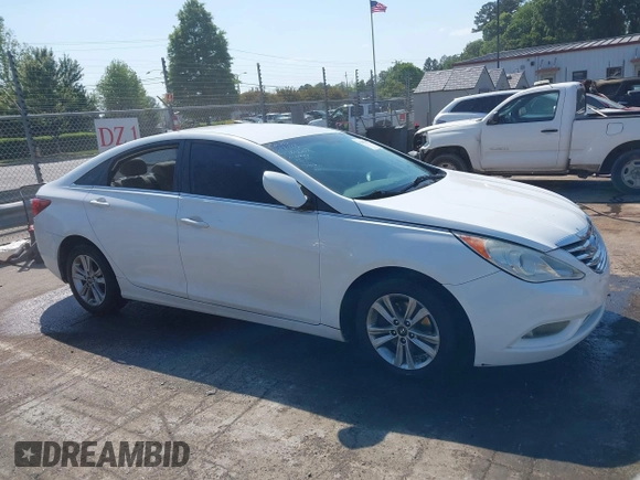 2013 Hyundai Sonata GLS with VIN 5NPEB4AC8DH788602, listed as a IAAI auction lot 42082200 with 213,747 mi miles and . Bid and sale history available at carsss.com. Image 13.
