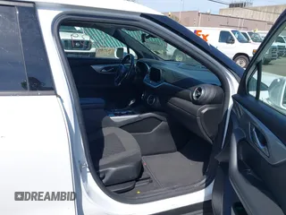 2020 Chevrolet Blazer LT с VIN 3GNKBHRS6LS557019, выставлен на аукционе IAAI как лот 42085239 с пробегом 37 468 миль миль и . История ставок и продаж доступна на DreamBid. Изображение 5.