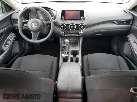 2024 Nissan Sentra S z VIN 3N1AB8BV9RY290833, wystawiony jako Copart lot #55655275 z przebiegiem 35 999 mil mil oraz Szkoda całkowita • Salvage title. Historia ofert i sprzedaży dostępna na DreamBid. Obrazek 8.