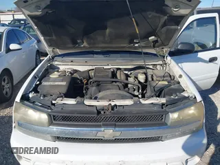 2002 Chevrolet TrailBlazer LTZ with VIN 1GNDT13S122484724, listed as a IAAI auction lot 41855912 with 216,783 mi miles and . Bid and sale history available at DreamBid. Image 10.