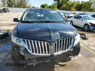 2011 Lincoln MKX with VIN 2LMDJ8JK4BBJ27204, listed as a Copart auction lot 73047494 with 165,848 mi miles and Salvage Title. Bid and sale history available at carsss.com. Image 5.