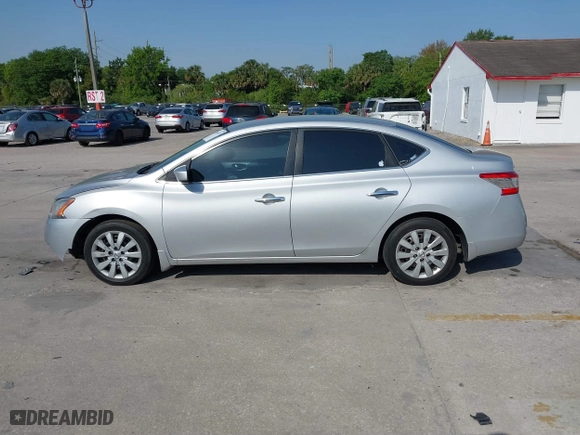 2014 Nissan Sentra SR with VIN 3N1AB7AP5EY214954, listed as a IAAI auction lot 41861753 with 179,581 mi miles. Bid and sale history available at carsss.com. Image 14.