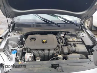 2023 Kia Forte GT-Line z VIN 3KPF54AD3PE641178, wystawiony jako IAAI lot #42114495 z przebiegiem 14 032 mil mil oraz . Historia ofert i sprzedaży dostępna na DreamBid. Obrazek 10.