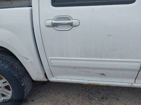 2012 Chevrolet Colorado LT w/1LT with VIN 1GCHTCFEXC8144451, listed as a IAAI auction lot 41394551 with 204,208 mi miles. Bid and sale history available at carsss.com. Image 17.