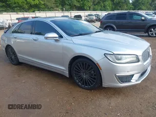 2017 Lincoln MKZ Reserve z VIN 3LN6L5E96HR649914, wystawiony jako IAAI lot #42136130 z przebiegiem 84 144 mil mil oraz . Historia ofert i sprzedaży dostępna na DreamBid. Obrazek 1.