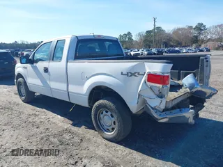2014 Ford F-150 XL z VIN 1FTFX1EF0EKG09030, wystawiony jako IAAI lot #41453528 z przebiegiem 209 664 mil mil oraz . Historia ofert i sprzedaży dostępna na DreamBid. Obrazek 3.