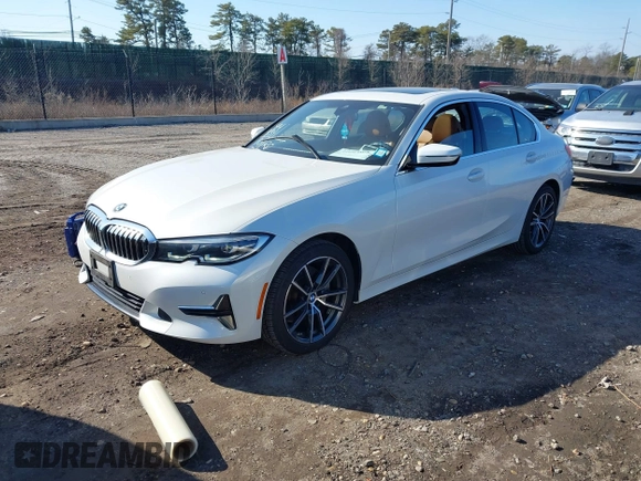 2020 BMW 3 Series 330i xDrive with VIN WBA5R7C07LFH92066, listed as a IAAI auction lot 41603868 with 44,439 mi miles. Bid and sale history available at carsss.com. Image 2.
