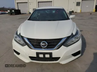 2016 Nissan Altima S with VIN 1N4AL3APXGC243743, listed as a Copart auction lot 43975235 with 192,595 mi miles and Salvage Title. Bid and sale history available at carsss.com. Image 5.