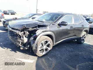 2024 Chevrolet Trax 1RS with VIN KL77LGE29RC141635, listed as a Copart auction lot 76754174 with 10,803 mi miles and Salvage Title. Bid and sale history available at carsss.com. Image 1.