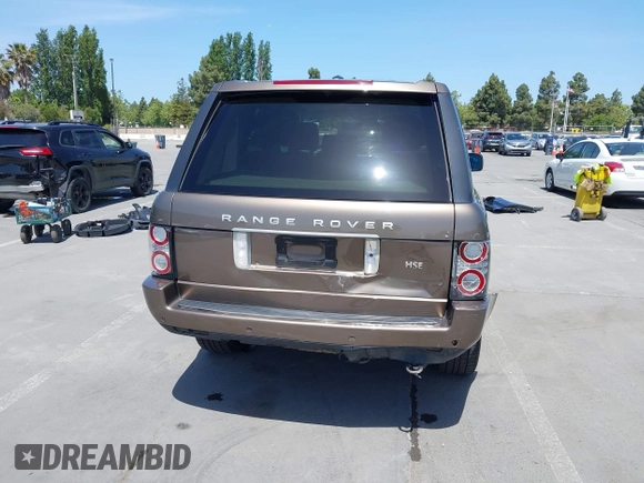 2012 Land Rover Range Rover HSE с VIN SALME1D44CA369585, выставлен на аукционе IAAI как лот 42277527 с пробегом 136 106 миль миль и . История ставок и продаж доступна на DreamBid. Изображение 6.