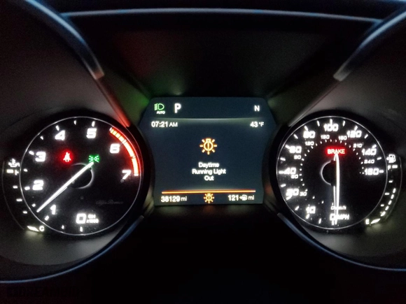 2018 Alfa Romeo Giulia Ti Sport with VIN ZARFAEEN4J7583261, listed as a Copart auction lot 43223165 with 38,129 mi miles and Salvage Title. Bid and sale history available at carsss.com. Image 9.