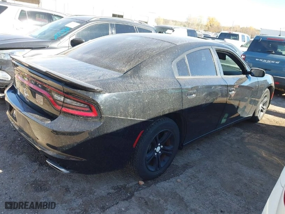 2016 Dodge Charger SE with VIN 2C3CDXBG6GH140441, listed as a IAAI auction lot 40935607 with 117,540 mi miles. Bid and sale history available at carsss.com. Image 4.