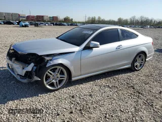 2013 Mercedes-Benz C 250 с VIN WDDGJ4HB9DG010716, выставлен на аукционе Copart как лот 54128125 с пробегом 137 915 миль миль и Списание • Salvage title. История ставок и продаж доступна на DreamBid. Изображение 1.