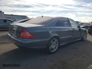 2006 Mercedes-Benz S-Class 5.0L with VIN WDBNG75J26A483293, listed as a Copart auction lot 43357735 with 0 mi miles and Salvage Title. Bid and sale history available at carsss.com. Image 3.