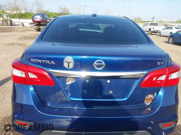 2018 Nissan Sentra SV with VIN 3N1AB7AP7JL643987, listed as a IAAI auction lot 42070616 with 199,273 mi miles. Bid and sale history available at carsss.com. Image 17.