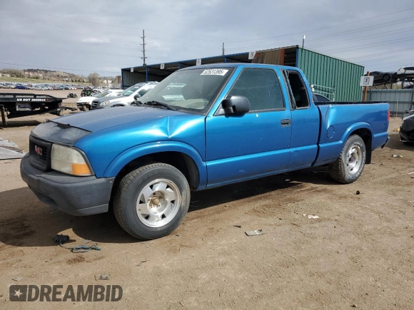 2001 GMC Sonoma SLS w/1SF Pkg with VIN 1GTCS195718156860, listed as a Copart auction lot 52531395 with Not Provided miles and Clean Title. Bid and sale history available at carsss.com. Image 1.