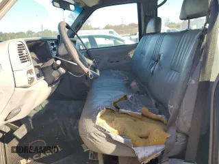 1999 GMC Sierra 1500 with VIN 1GTGC33RXXF096504, listed as a Copart auction lot 80027354 with 124,430 mi miles and Clean Title. Bid and sale history available at DreamBid. Image 7.