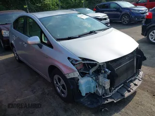 2015 Toyota Prius Four with VIN JTDKN3DU8F0474926, listed as a IAAI auction lot 42484473 with 261,539 mi miles and . Bid and sale history available at DreamBid. Image 1.