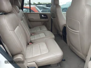 2004 Ford Expedition Eddie Bauer z VIN 1FMFU17L14LA32802, wystawiony jako IAAI lot #42409552 z przebiegiem 243 614 mil mil oraz . Historia ofert i sprzedaży dostępna na DreamBid. Obrazek 8.