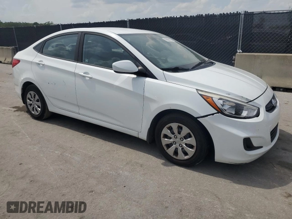 2016 Hyundai Accent SE z VIN KMHCT4AE0GU161680, wystawiony jako Copart lot #59008105 z przebiegiem 169 257 mil mil oraz Czysty tytuł • Clean title. Historia ofert i sprzedaży dostępna na DreamBid. Obrazek 5.