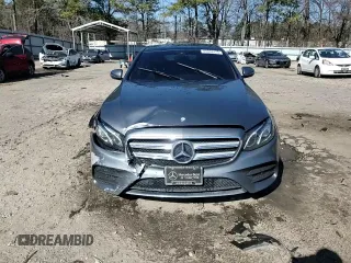 2017 Mercedes-Benz E 300 Luxury with VIN WDDZF4KBXHA202058, listed as a Copart auction lot 88062475 with 166,143 mi miles and Salvage Title. Bid and sale history available at DreamBid. Image 13.