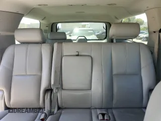 2007 Chevrolet Suburban LTZ с VIN 1GNFK16357J236974, выставлен на аукционе Copart как лот 58245615 с пробегом 224 755 миль миль и Списание • Salvage title. История ставок и продаж доступна на DreamBid. Изображение 10.