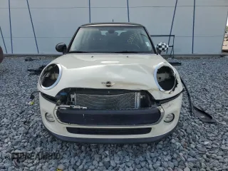 2016 MINI Hardtop with VIN WMWXP5C50GT740166, listed as a Copart auction lot 53832025 with 40,720 mi miles and Salvage Title. Bid and sale history available at DreamBid. Image 5.