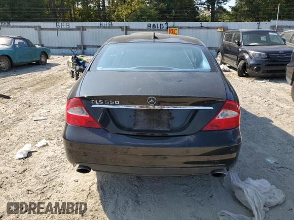 2007 Mercedes-Benz CLS 550 with VIN WDDDJ72X97A107205, listed as a Copart auction lot 70282894 with 69,433 mi miles and Salvage Title. Bid and sale history available at DreamBid. Image 6.
