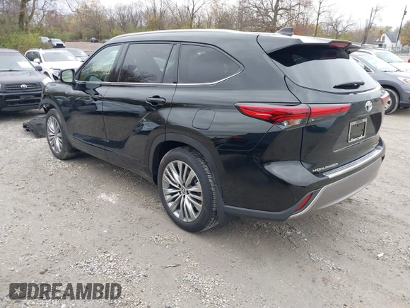 2023 Toyota Highlander L with VIN 5TDKDRAH5PS041799, listed as a IAAI auction lot 40872394 with 18,641 mi miles and . Bid and sale history available at DreamBid. Image 3.