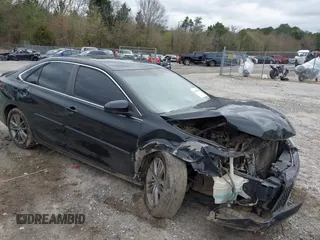 2015 Toyota Camry XLE with VIN 4T1BF1FKXFU495374, listed as a IAAI auction lot 41860680 with 181,507 mi miles. Bid and sale history available at carsss.com. Image 1.