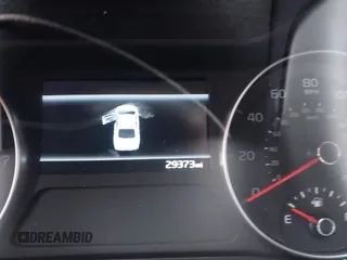 2023 Kia Forte GT-Line z VIN 3KPF54AD8PE542078, wystawiony jako IAAI lot #42113560 z przebiegiem 29 373 mil mil oraz . Historia ofert i sprzedaży dostępna na DreamBid. Obrazek 7.