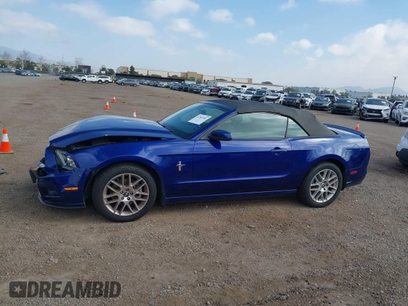 2013 Ford Mustang V6 with VIN 1ZVBP8EM2D5249971, listed as a IAAI auction lot 41501581 with 80,148 mi miles and . Bid and sale history available at DreamBid. Image 14.