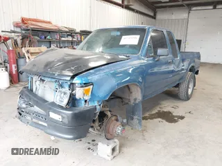 1995 Toyota Pickup с VIN JT4RN13P3S6071569, выставлен на аукционе IAAI как лот 41713298 с пробегом 233 817 миль миль и . История ставок и продаж доступна на DreamBid. Изображение 2.