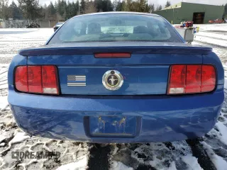2008 Ford Mustang Deluxe with VIN 1ZVHT80N285119782, listed as a Copart auction lot 45427905 with 109,286 mi miles and Salvage Title. Bid and sale history available at carsss.com. Image 6.