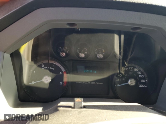 2013 Ford F-350 XL with VIN 1FT8X3DT4DEB82850, listed as a Copart auction lot 78146034 with 293,139 mi miles and Salvage title. Bid and sale history available at DreamBid. Image 9.