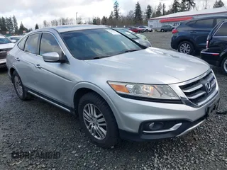 2013 Honda Crosstour EX with VIN 5J6TF3H30DL002597, listed as a IAAI auction lot 41789253 with 101,231 mi miles. Bid and sale history available at carsss.com. Image 1.
