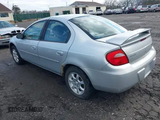 2004 Dodge Neon SXT z VIN 1B3ES56C84D560069, wystawiony jako IAAI lot #41988701 z przebiegiem Nie podano mil oraz . Historia ofert i sprzedaży dostępna na DreamBid. Obrazek 3.