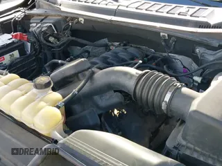 2018 Ford F-150 XL с VIN 1FTEW1E53JFE67555, выставлен на аукционе IAAI как лот 41653137 с пробегом 122 886 миль миль и . История ставок и продаж доступна на DreamBid. Изображение 21.