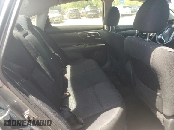 2017 Nissan Altima SV z VIN 1N4AL3AP4HC186232, wystawiony jako Copart lot #56565935 z przebiegiem 108 125 mil mil oraz Szkoda całkowita • Salvage title. Historia ofert i sprzedaży dostępna na DreamBid. Obrazek 10.