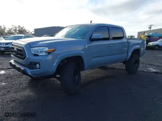 2020 Toyota Tacoma 4WD SR5 with VIN 3TMCZ5AN7LM366243, listed as a IAAI auction lot 41399117 with 58,126 mi miles. Bid and sale history available at carsss.com. Image 18.