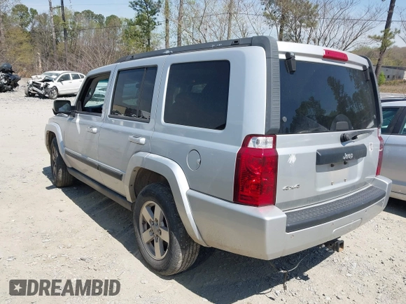 2008 Jeep Commander Sport with VIN 1J8HG48K08C187691, listed as a IAAI auction lot 41898517 with 229,217 mi miles. Bid and sale history available at carsss.com. Image 3.