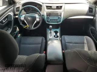 2017 Nissan Altima SR z VIN 1N4AL3AP1HC126621, wystawiony jako Copart lot #58258535 z przebiegiem 79 249 mil mil oraz Szkoda całkowita • Salvage title. Historia ofert i sprzedaży dostępna na DreamBid. Obrazek 8.